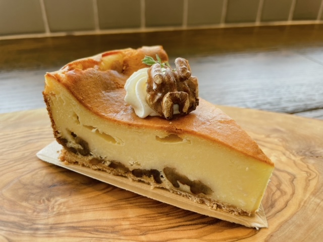 カマンベールのベイクドチーズケーキ