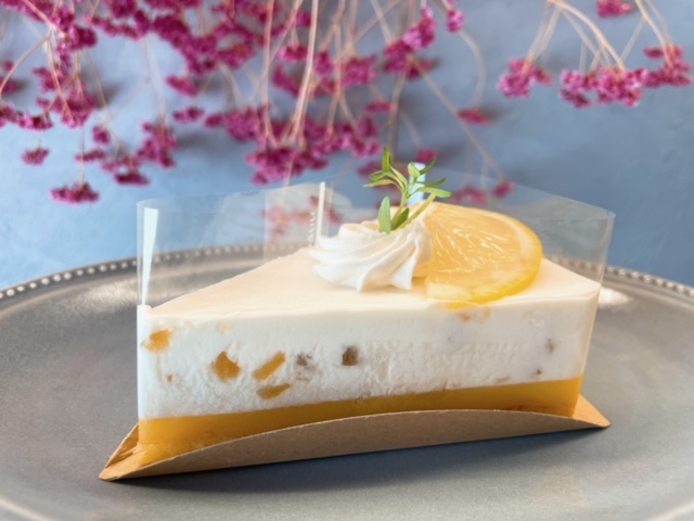 レモンのレアチーズケーキ